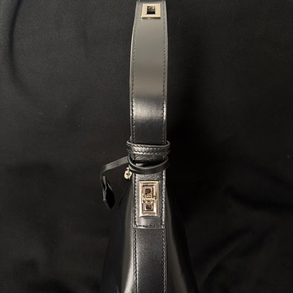 Verafied New York Silver Black Hobo Bag - Picture 2 of 4